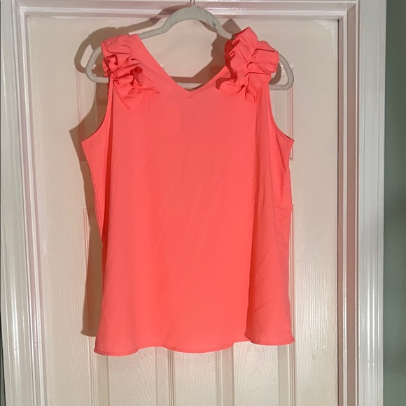 Elegant Coral Ruffled Blouse - Picture 4 of 4